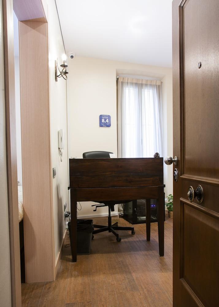 Hostal Excellence Barcelona Luaran gambar