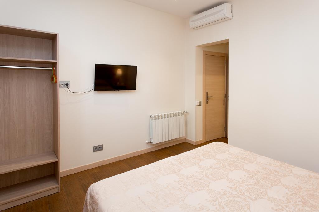 Hostal Excellence Barcelona Luaran gambar