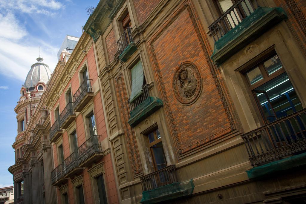 Hostal Excellence Barcelona Luaran gambar
