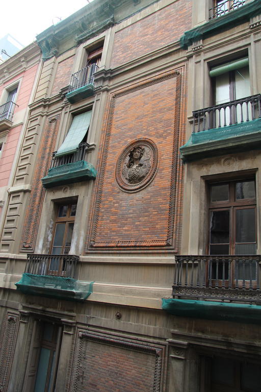 Hostal Excellence Barcelona Luaran gambar
